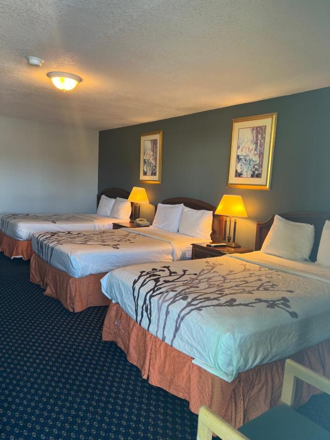 Greensburg Inn Εξωτερικό φωτογραφία
